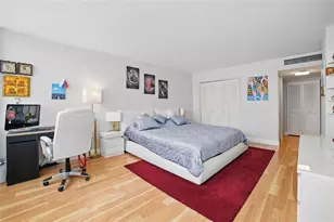 100 Golden Isles Dr, Hallandale Beach, FL 33009 - Photo 23