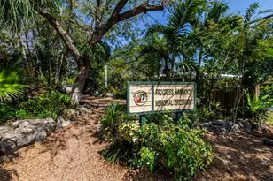 700 NE 14th Ave, Fort Lauderdale, FL 33304 - Photo 59