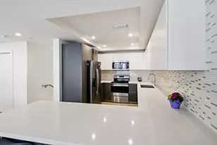 700 NE 14th Ave, Fort Lauderdale, FL 33304 - Photo 13