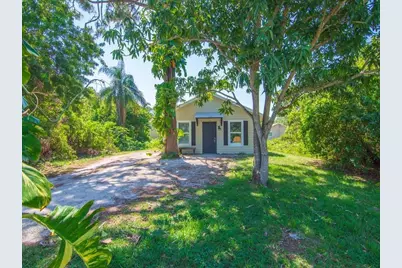 1325 17th Court, Vero Beach, FL 32962 - Photo 1