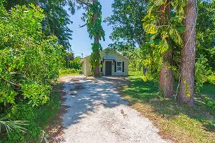 1325 17th Ct, Vero Beach, FL 32962 - Photo 15