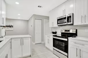 1035 NW 5th Ave, Boca Raton, FL 33432 - Photo 11