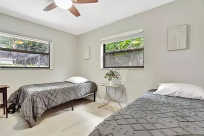 1035 NW 5th Avenue, Boca Raton, FL 33432 - Photo 29