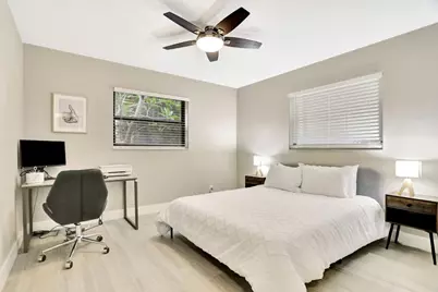 1035 NW 5th Avenue, Boca Raton, FL 33432 - Photo 31