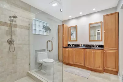 1035 NW 5th Avenue, Boca Raton, FL 33432 - Photo 37