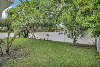 1035 NW 5th Avenue, Boca Raton, FL 33432 - Photo 41