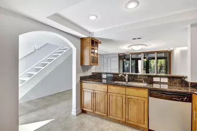 2017 N Dixie Highway, Fort Lauderdale, FL 33305 - Photo 13