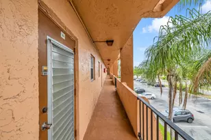 3050 Sunrise Lakes Dr Unit, Sunrise, FL 33322 - Photo 25