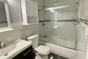 9540 NW 65th St Unit, Tamarac, FL 33321 - Photo 3