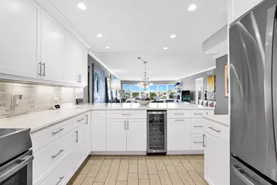 5100 Bayview Drive #404, Fort Lauderdale, FL 33308 - Photo 3