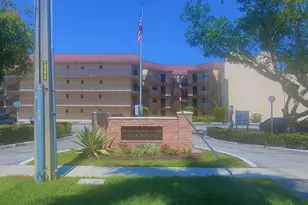 6555 W Broward Blvd Unit, Plantation, FL 33317 - Photo 1