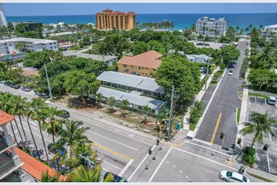 10 NE 20th Avenue, Deerfield Beach, FL 33441 - Photo 1