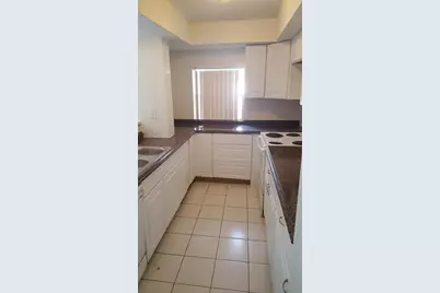 9101 NW 38th Drive, Coral Springs, FL 33065 - Photo 7