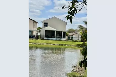 1960 NW 188th Avenue, Miramar, FL 33029 - Photo 27