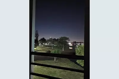 9481 Sunrise Lakes Boulevard #307, Sunrise, FL 33322 - Photo 17