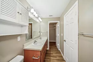 5485 NW Pine Trail Cir, Port Saint Lucie, FL 34983 - Photo 17