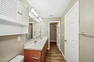 5485 NW Pine Trail Cir, Port Saint Lucie, FL 34983 - Photo 17