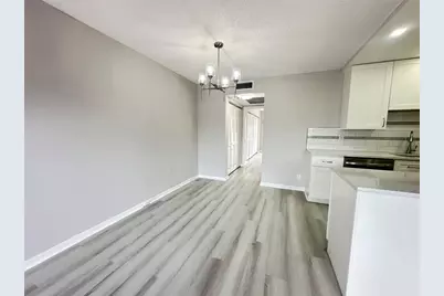 2048 Newport #2048, Deerfield Beach, FL 33442 - Photo 5