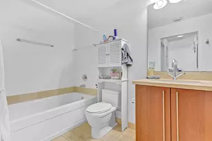 1111 SW 1st Ave, Miami, FL 33130 - Photo 15