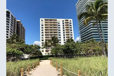 10185 Collins Avenue #1509, Surfside, FL 33154 - Photo 37