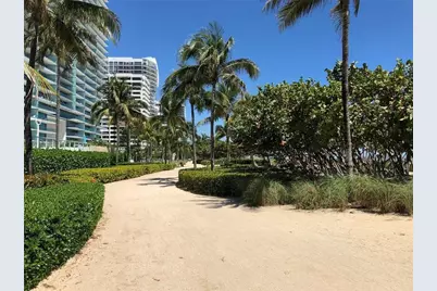 10185 Collins Avenue #1509, Surfside, FL 33154 - Photo 35