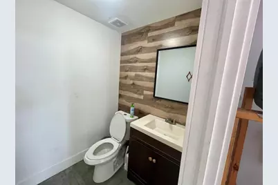 5098 NW 37 Avenue #A, Tamarac, FL 33309 - Photo 9