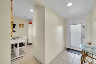 9020 Sunrise Lakes Blvd, Sunrise, FL 33322 - Photo 3