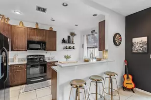 2851 W Prospect Rd Unit, Tamarac, FL 33309 - Photo 11