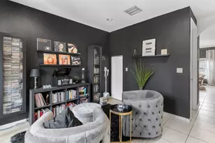 2851 W Prospect Rd Unit, Tamarac, FL 33309 - Photo 17