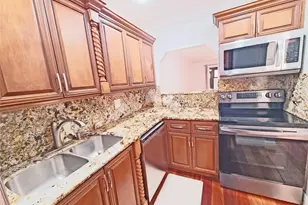 139 Sparrow Dr, Royal Palm Beach, FL 33411 - Photo 27