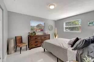 710 SE 3rd Ave, Delray Beach, FL 33483 - Photo 13