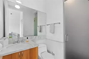 6001 Laguna Path S, Miami Beach, FL 33141 - Photo 61
