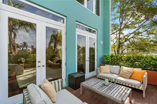 6001 Laguna Path S, Miami Beach, FL 33141 - Photo 11