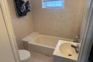 1735 NW 69th St, Miami, FL 33147 - Photo 11