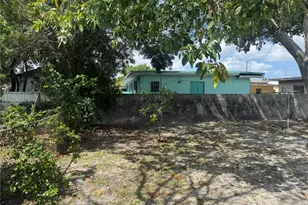 1735 NW 69th St, Miami, FL 33147 - Photo 27