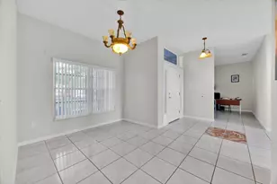 519 Elbridge Pl, Kissimmee, FL 34758 - Photo 5