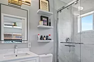 81 NW 37th St, Oakland Park, FL 33309 - Photo 19