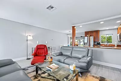 81 NW 37th Street, Fort Lauderdale, FL 33309 - Photo 11