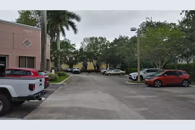 1565 N Park Drive #104, Weston, FL 33326 - Photo 11