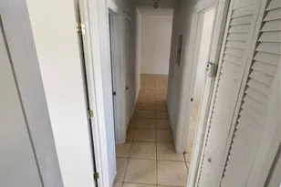 1041 NW 23rd Terrace, Fort Lauderdale, FL 33311 - Photo 21