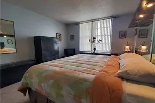 3725 S Ocean Dr, Hollywood, FL 33019 - Photo 15