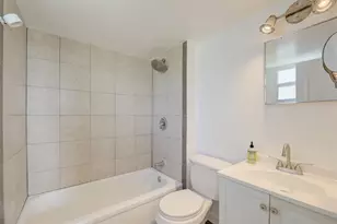 113 Royal Park Unit, Oakland Park, FL 33309 - Photo 23