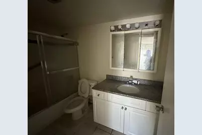 1903 Bermuda Circle #E3, Pompano Beach, FL 33066 - Photo 9