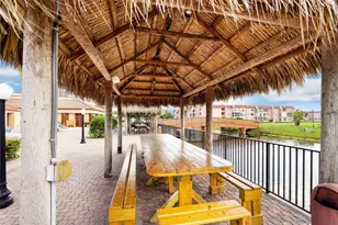 8880 Sunrise Lakes Blvd, Sunrise, FL 33322 - Photo 39