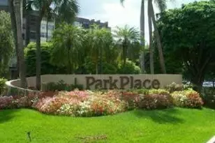 1000 St Charles Pl, Hollywood, FL 33026 - Photo 1