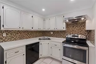 2100 Sans Souci Blvd, North Miami, FL 33181 - Photo 3