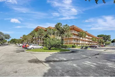 6095 N Sabal Palm Boulevard #212, Tamarac, FL 33319 - Photo 1