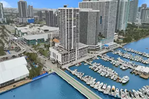 555 NE 15th St, Miami, FL 33132 - Photo 25