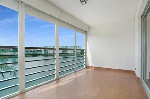111 SE 3 Ave Unit, Dania Beach, FL 33004 - Photo 37