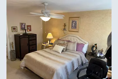 412 S Luna Court #2, Hollywood, FL 33021 - Photo 9